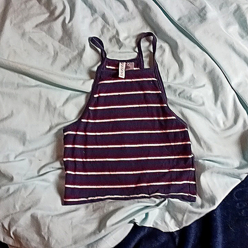 Cropped tank top